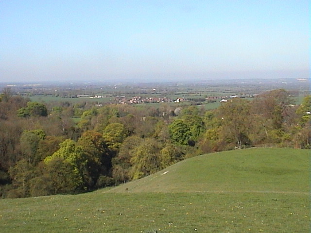 View over Aylesbury Vale from Ellesborough, 19th April, 2007